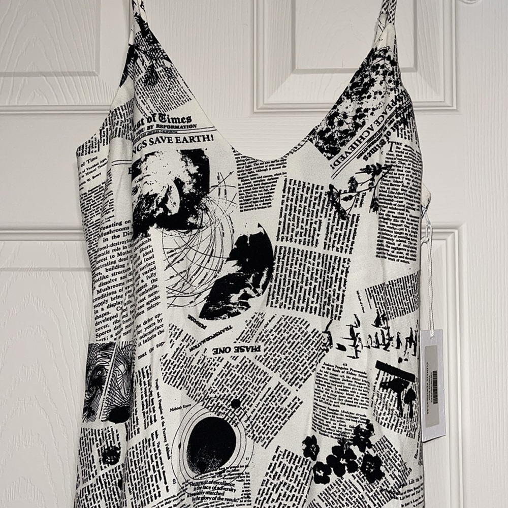 Reformation Newsprint Ventura Dress - Picture 3 of 12